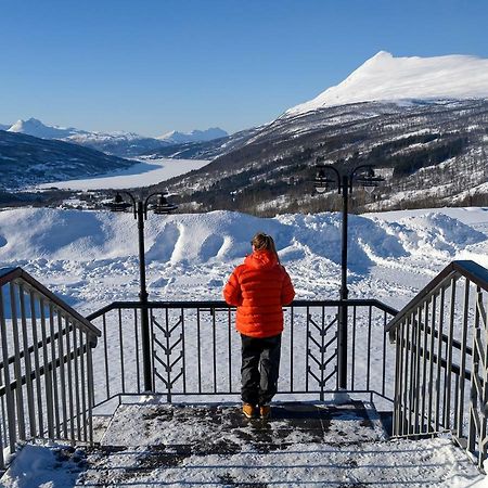 Gratangen Fjellhotell エクステリア 写真